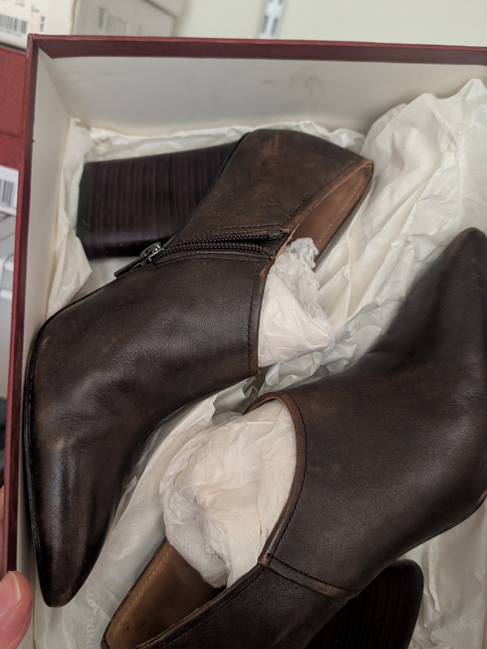 Donald J. Pliner Dark Brown Leather Pointed Toe Ankle Booties, size 7.5